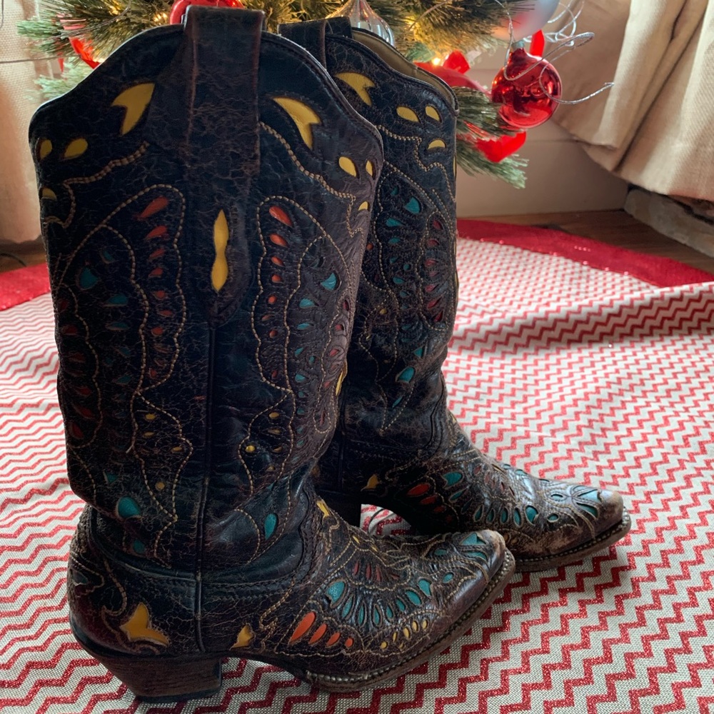 Snip Toe Boots